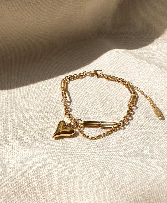 The Heart Charm Bracelet